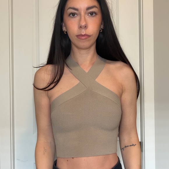 Aritzia Tan Ribbed Halter Top - Picture 3 of 4